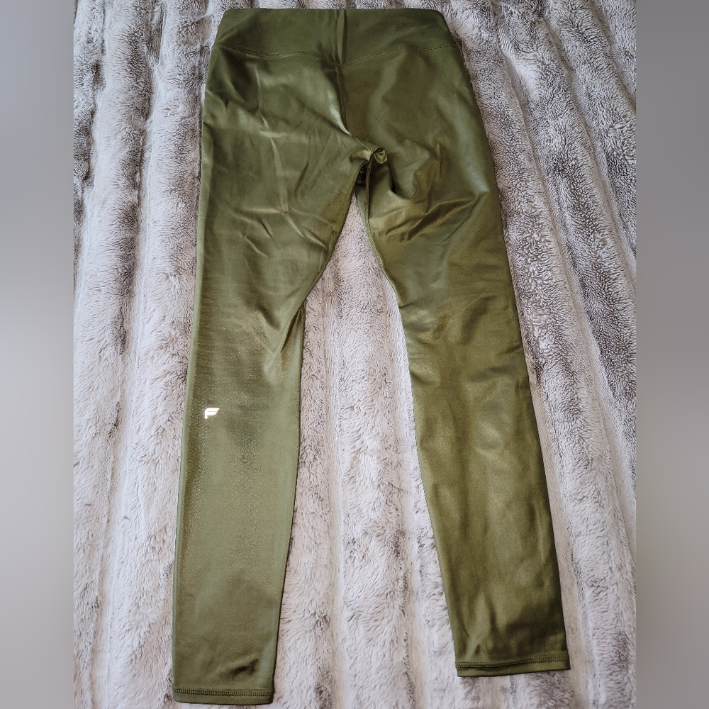 NWT Fabletics Leggings - Picture 5 of 5